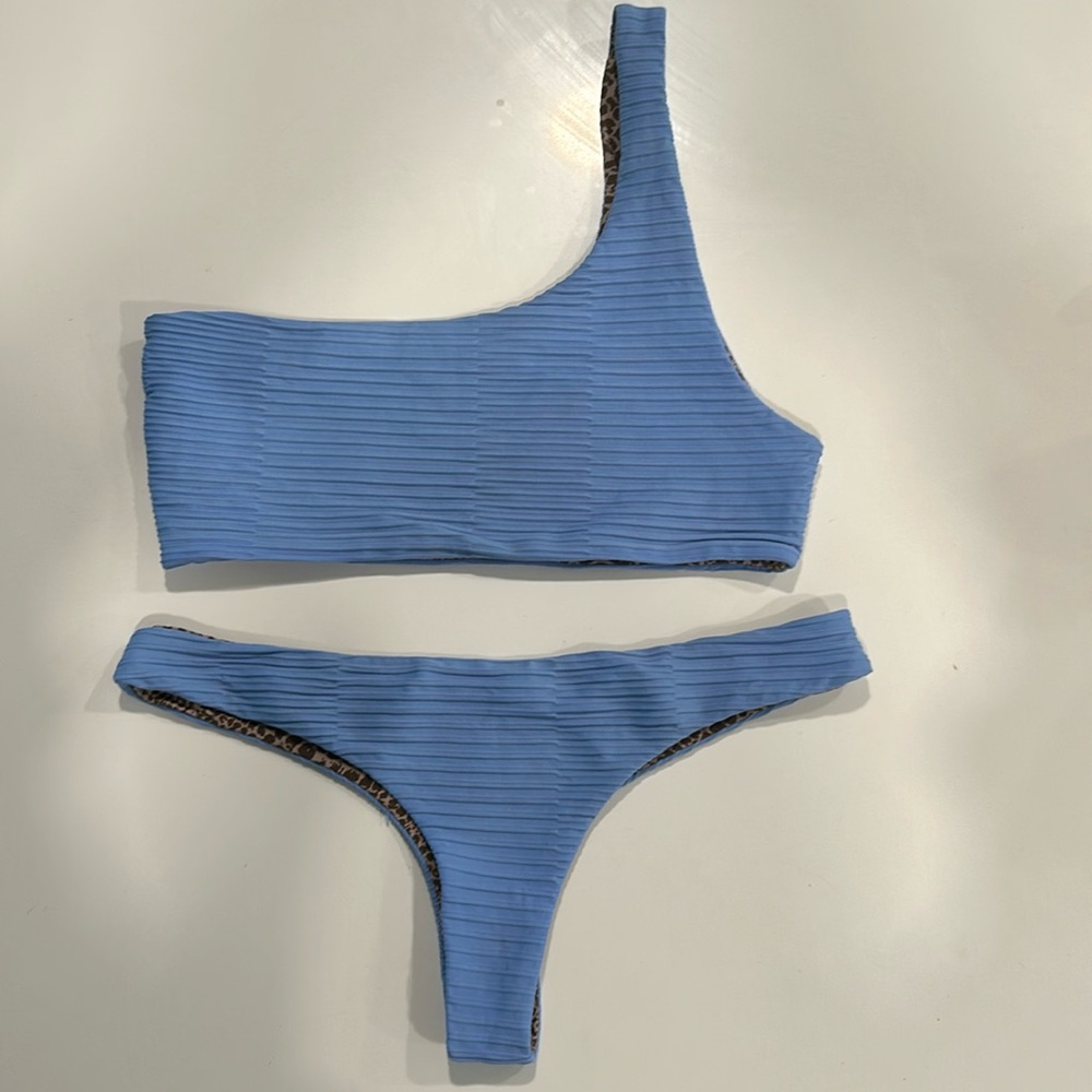 Acacia Set